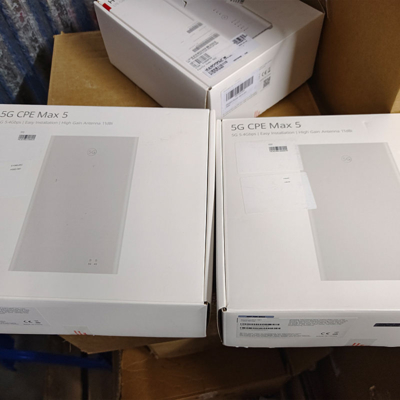 acheter Unlocked 5G CPE Max 5 H352-381 5G Modem WiFi 2.4Ghz Router 5.4 Gbps Internal 4G/5G Antennas online manufacture
