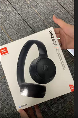 JBL Tune 525BT Écouteurs sans fil à l'oreille pour Bluetooth 5.3 basse profonde Microphone pliable à casque LED à batterie